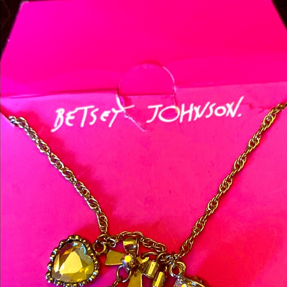 Betsey Johnson Goin Aa Out Statement Necklace - Picture 4 of 6